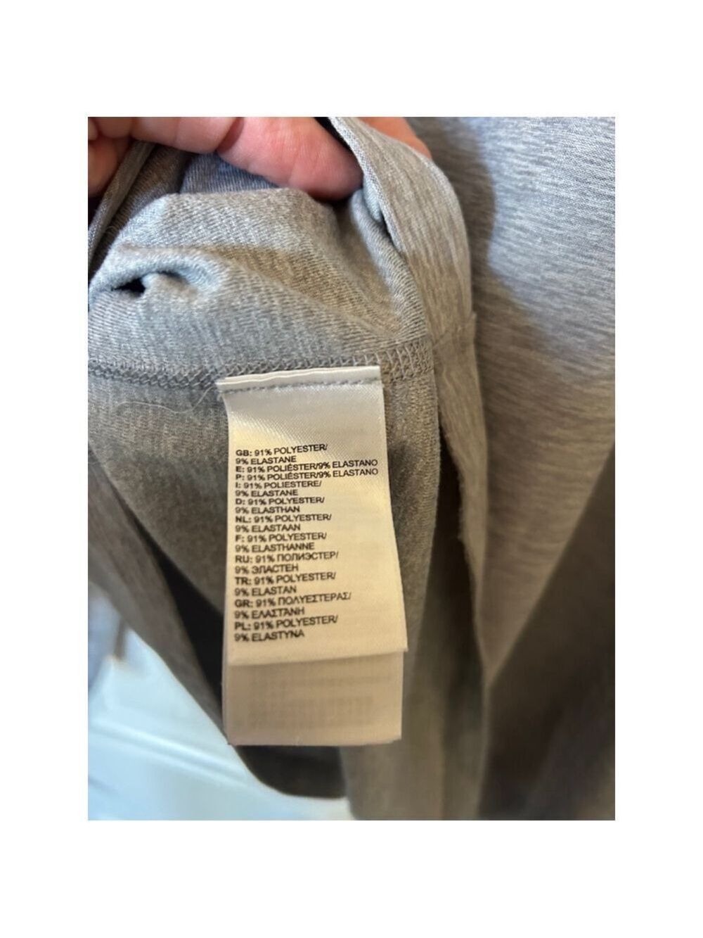The North Face Women's Light Gray Half-Zip Long Sleeve Pullover - Picture 6 of 6